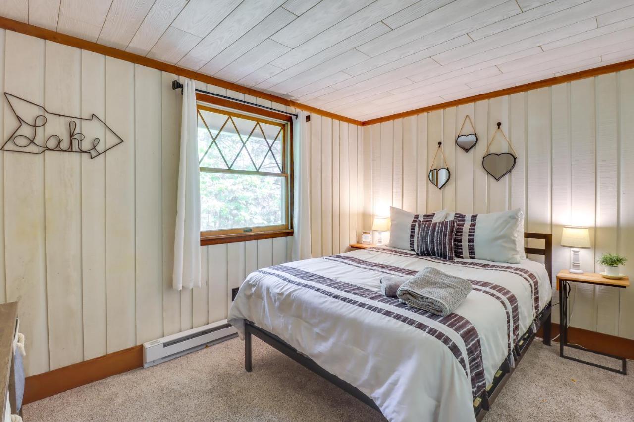Long Pond Lakefront Poconos Vacation Rental With Swim Dock! מראה חיצוני תמונה
